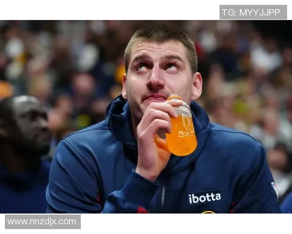 掘金球迷欢庆“约诞日”9周年,回顾约基奇固定首发时刻