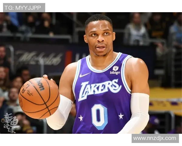 贫民窟的攀升:快船德比胜利开启西部求生新篇章